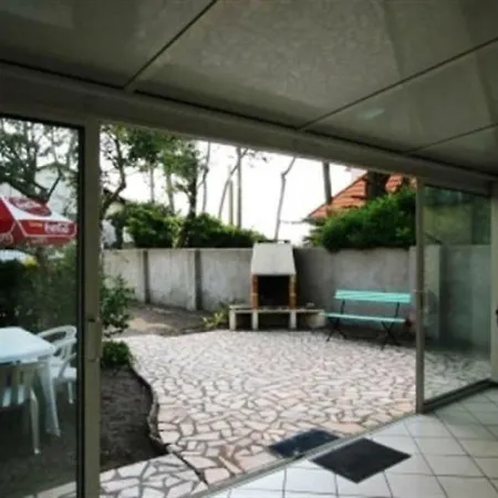 House A Deux Pas De La Mer 700 M Des Commerces